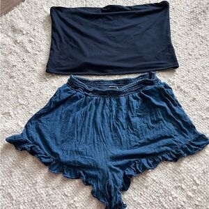 American Eagle Blue Smocked Waist shorts